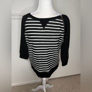 RALPH LAUREN  LRL Black and White Striped Women's Sweater SIZE m